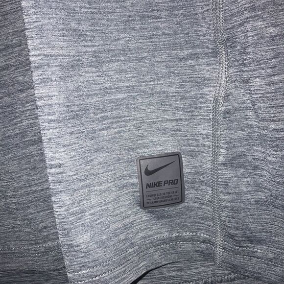 Nike x sacai Men's Gray Dri-Fit Fitted Heather Activewear T-Shirt Size Small - Picture 3 of 6